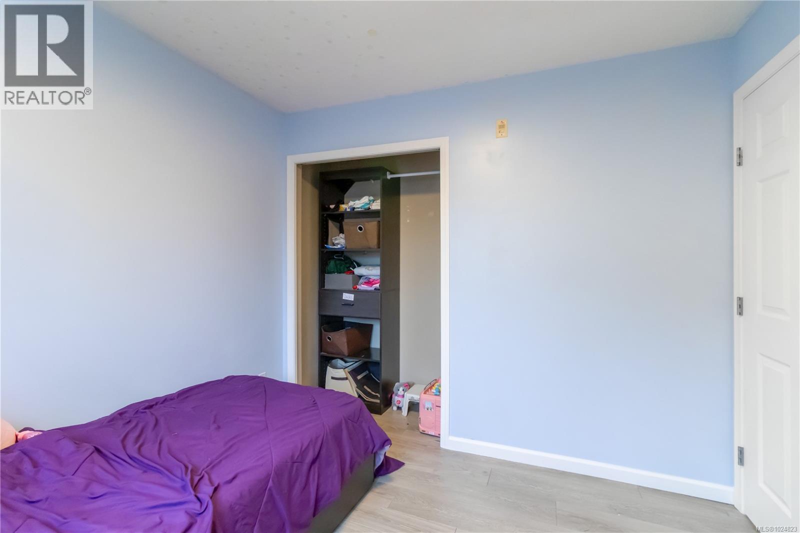 208 383 Wale Rd, Colwood