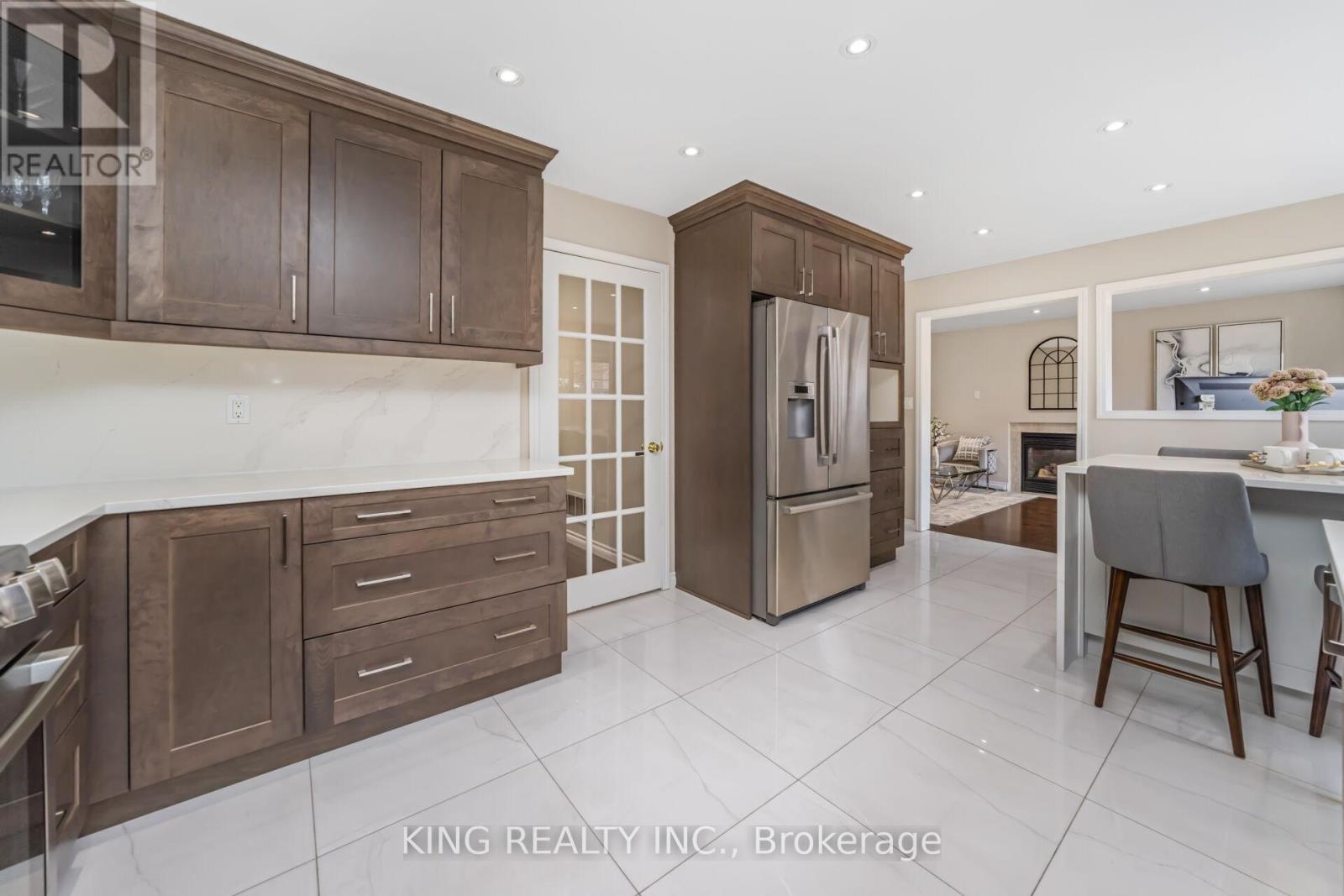 23 HIMALAYA STREET - 16