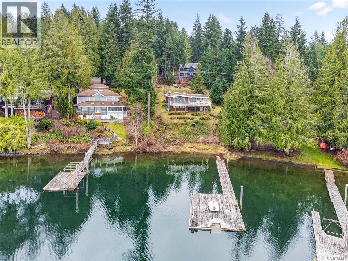 10258 STIRLING ARM CRES - 4