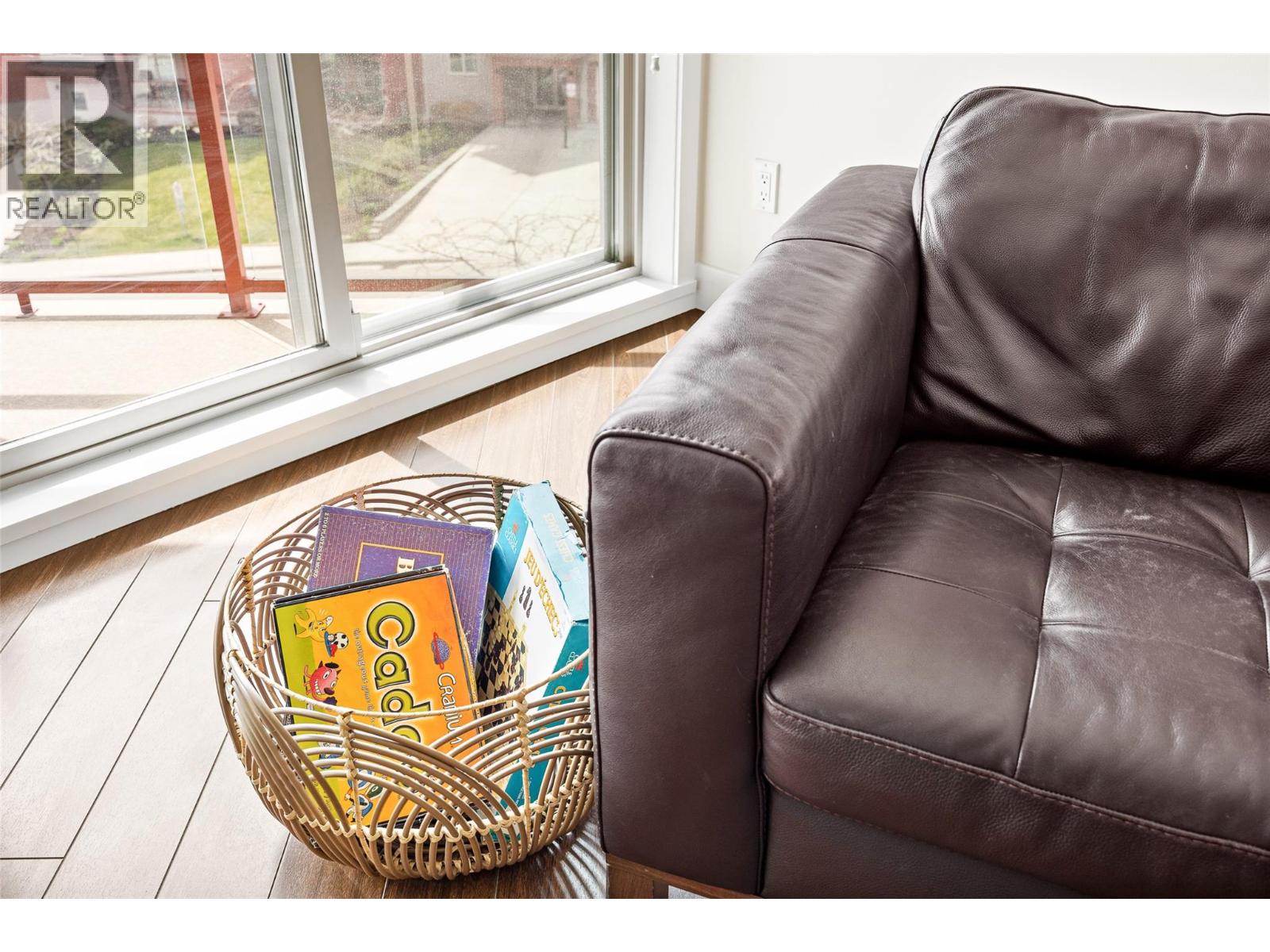 411 3211 Skyview Lane, West Kelowna