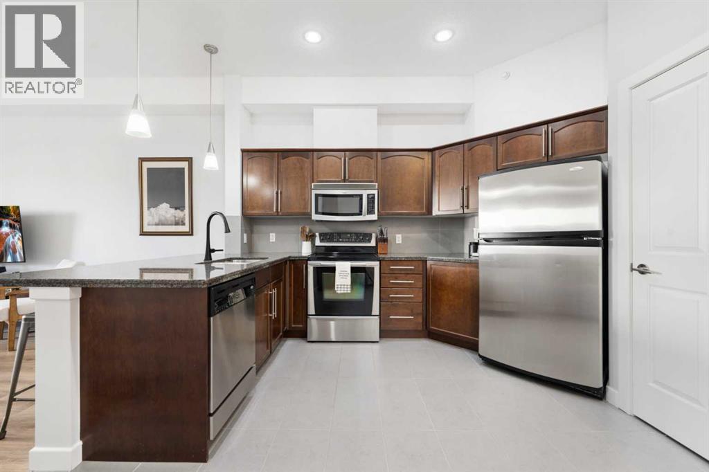 Single Family House for Sale in    Avenue NE Renfrew Calgary 