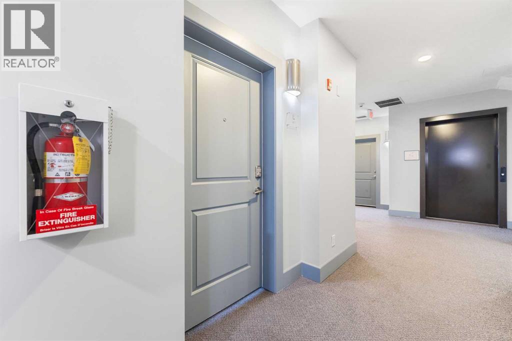 Single Family House for Sale in    Avenue NE Renfrew Calgary 