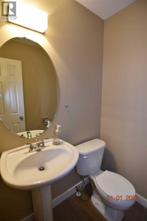 Single Family House for Sale in  Somerglen Way SW Somerset Calgary 