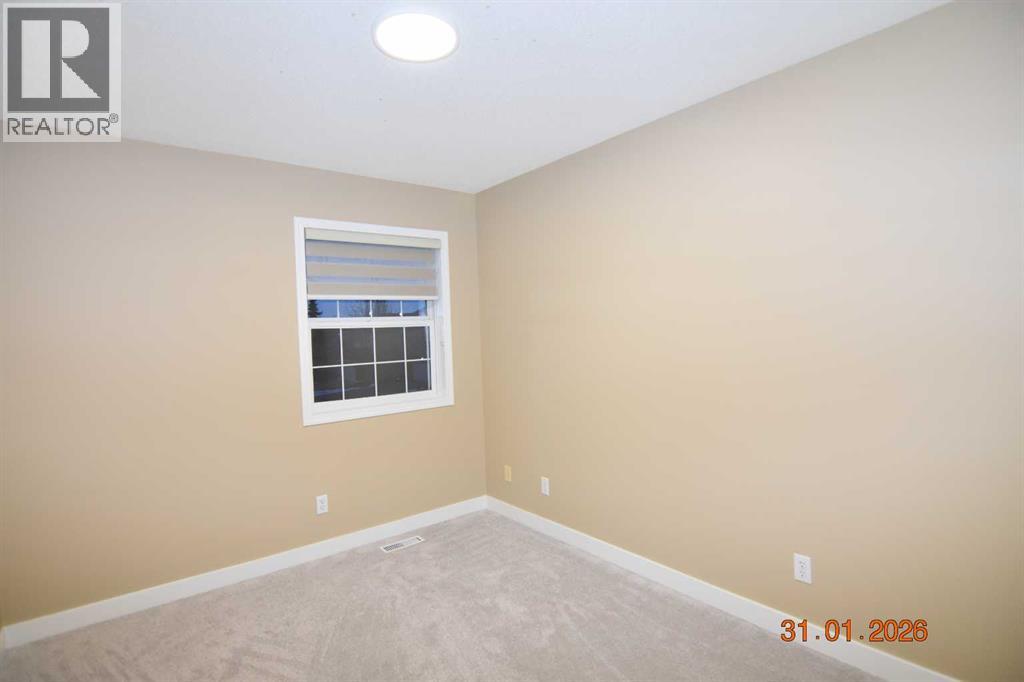 Single Family House for Sale in  Somerglen Way SW Somerset Calgary 