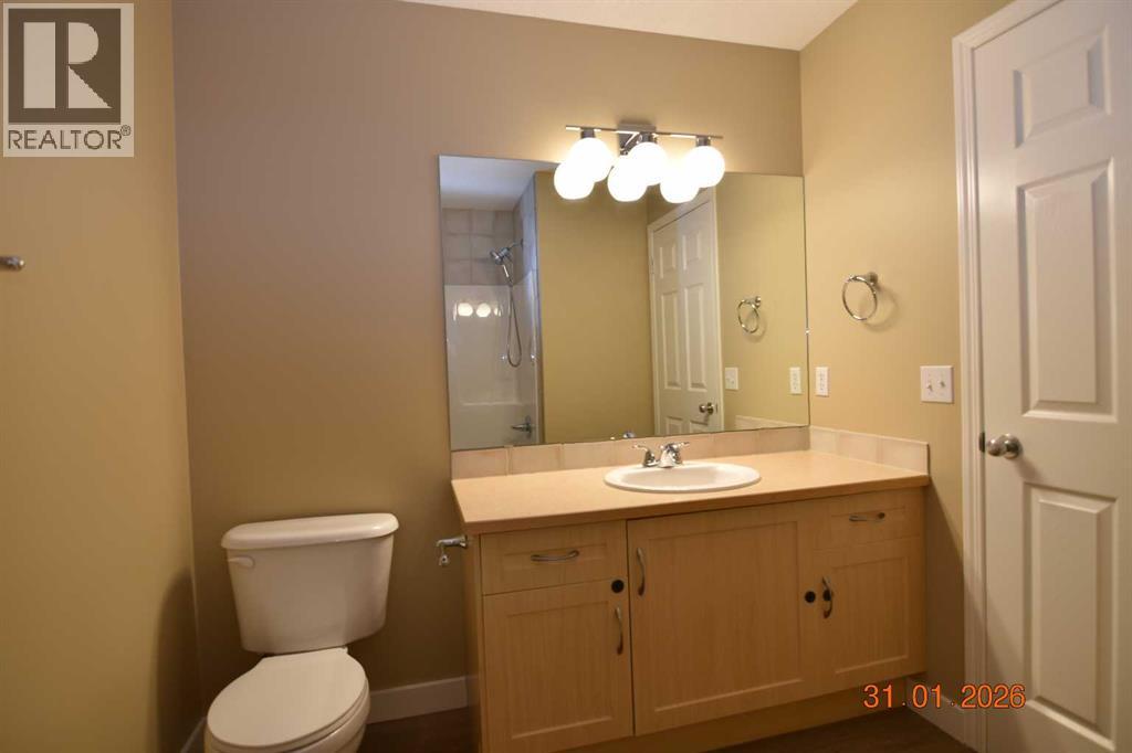 Single Family House for Sale in  Somerglen Way SW Somerset Calgary 