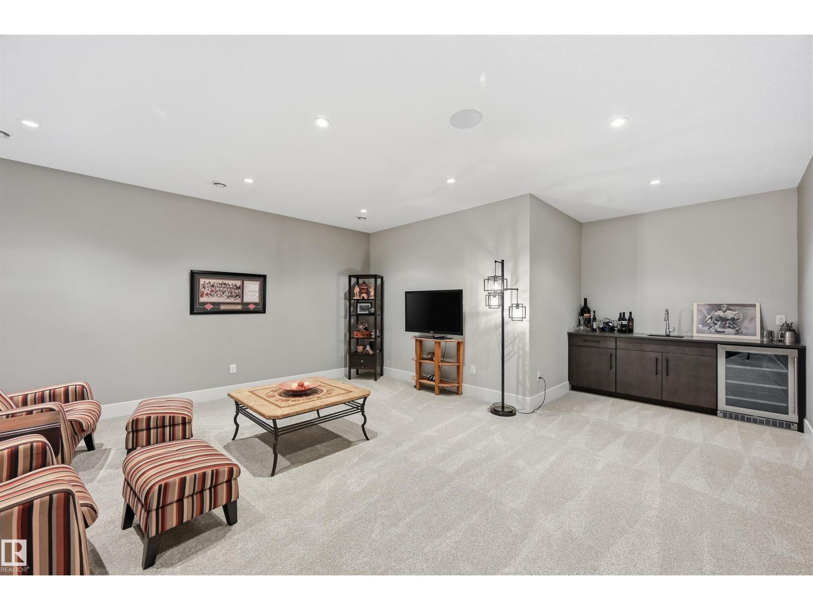 4605 KNIGHT PT SW, Edmonton