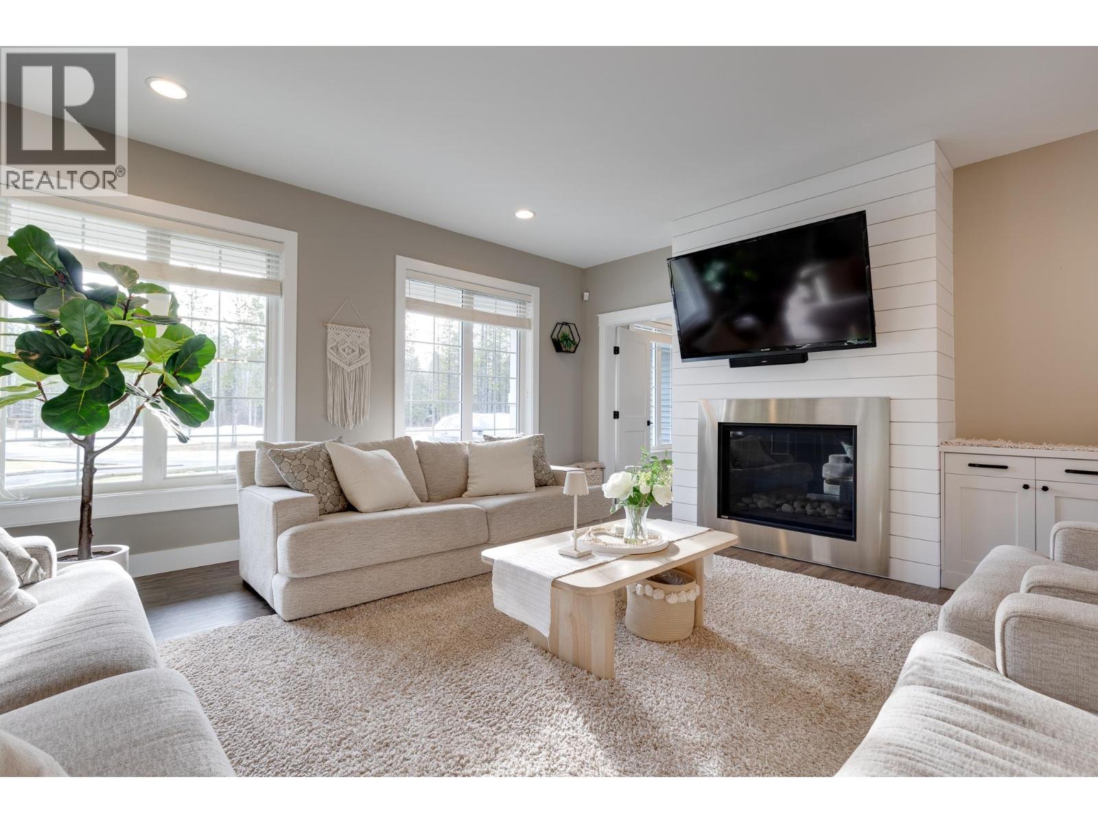 3820 REEVES DRIVE, Prince George