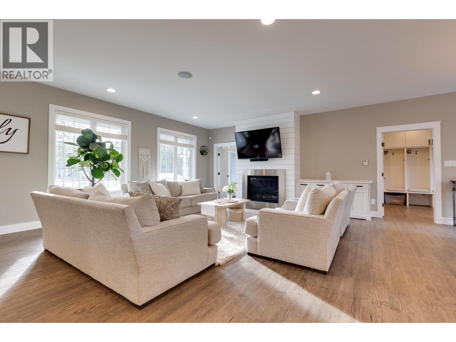 3820 REEVES DRIVE, Prince George