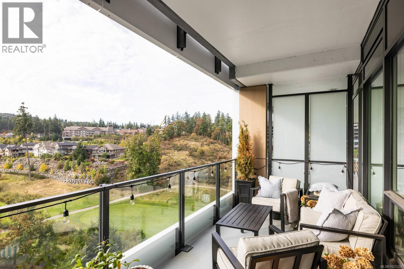 #1413 2000 HANNINGTON RD - 19