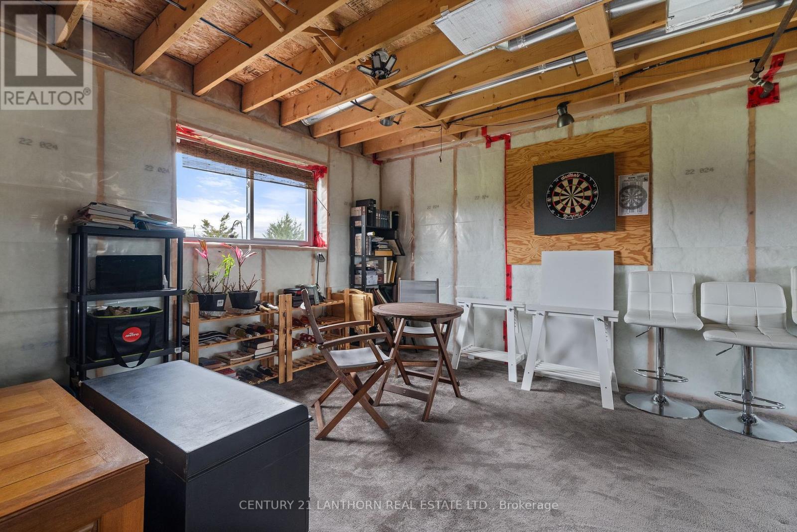32 STINSON BLOCK ROAD, Prince Edward County (Hillier Ward), Ontario