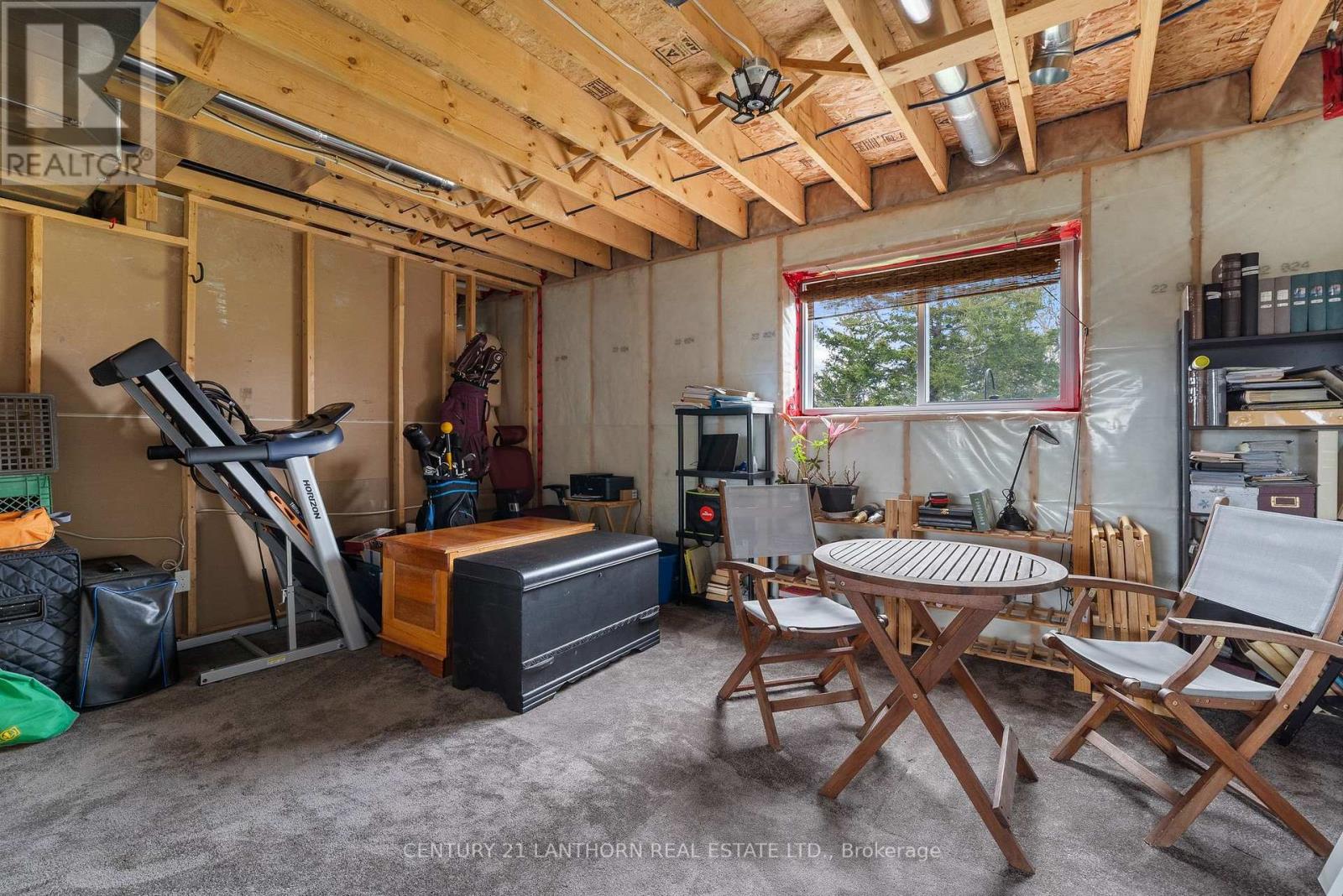 32 STINSON BLOCK ROAD, Prince Edward County (Hillier Ward), Ontario