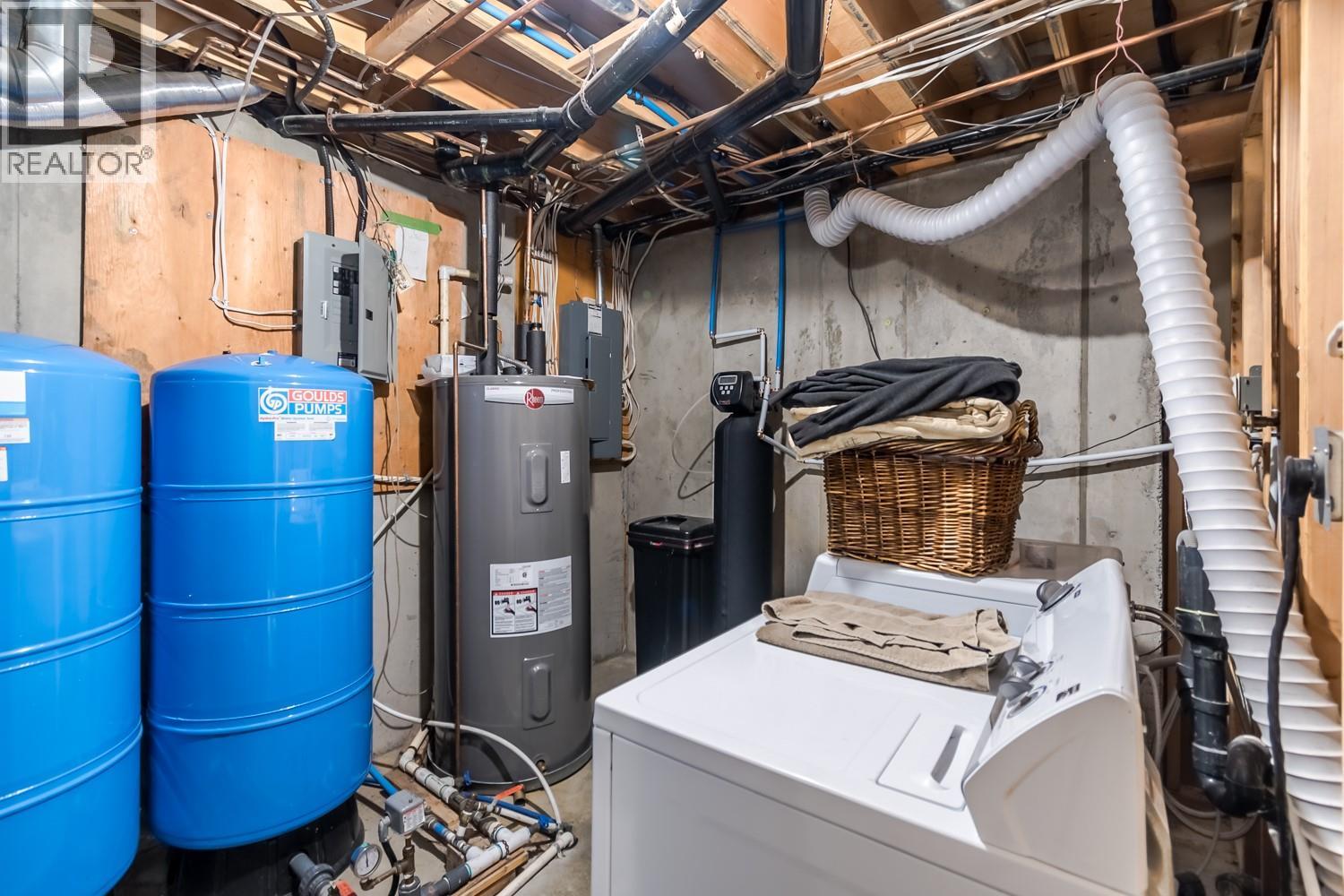 150 PINE RIDGE ROAD - 40