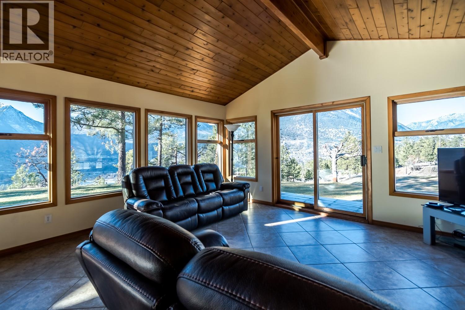 150 PINE RIDGE ROAD - 30