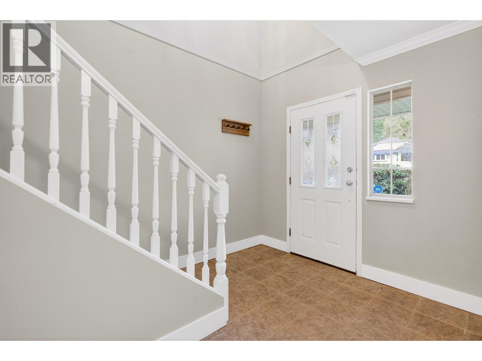 23258 121A Avenue - photo 2