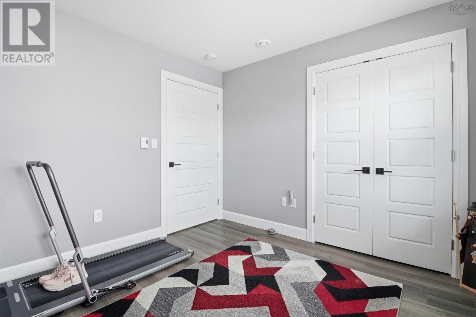 Property 19 of 30 of 35 Elizabeth Avenue