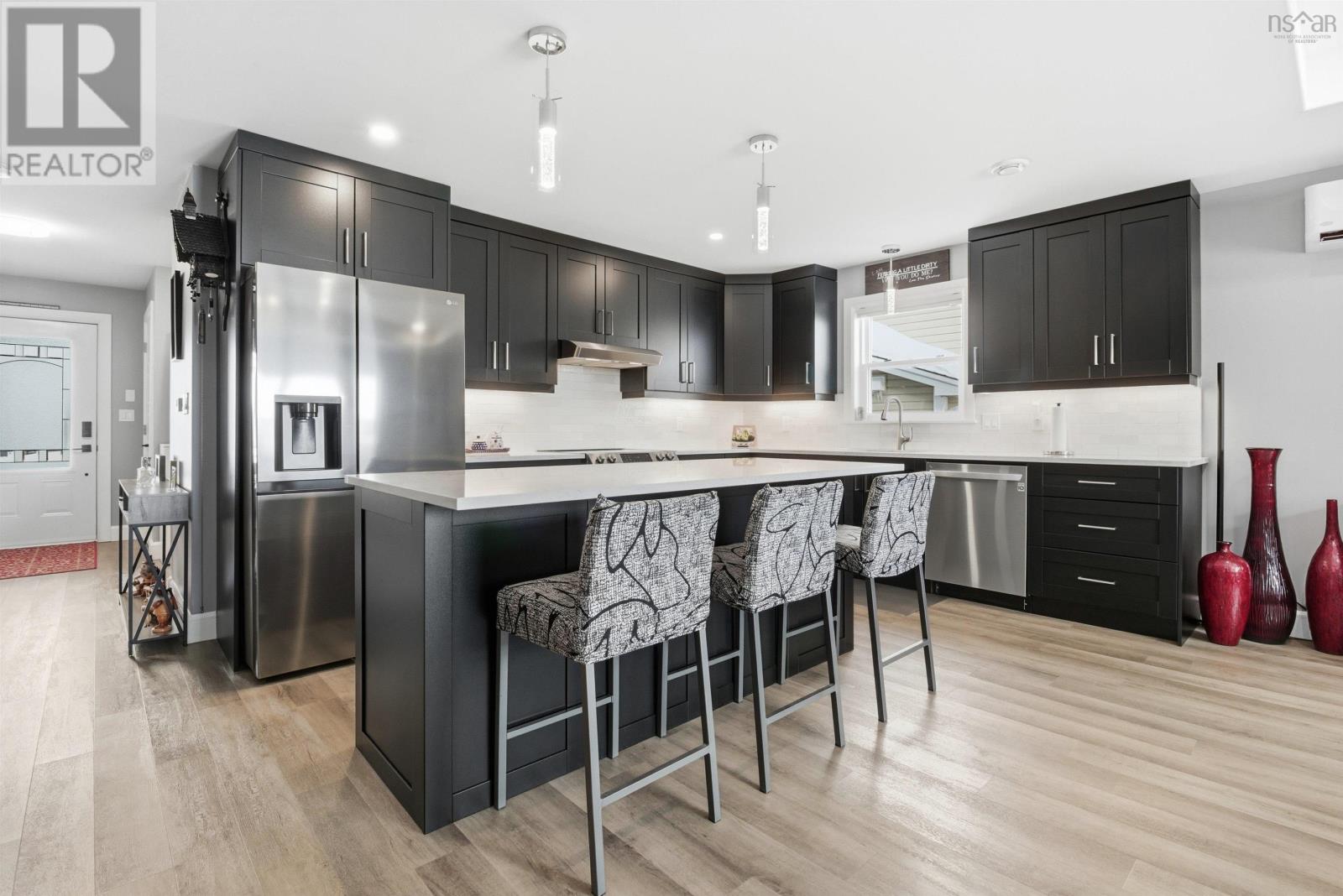 Property 8 of 30 of 35 Elizabeth Avenue