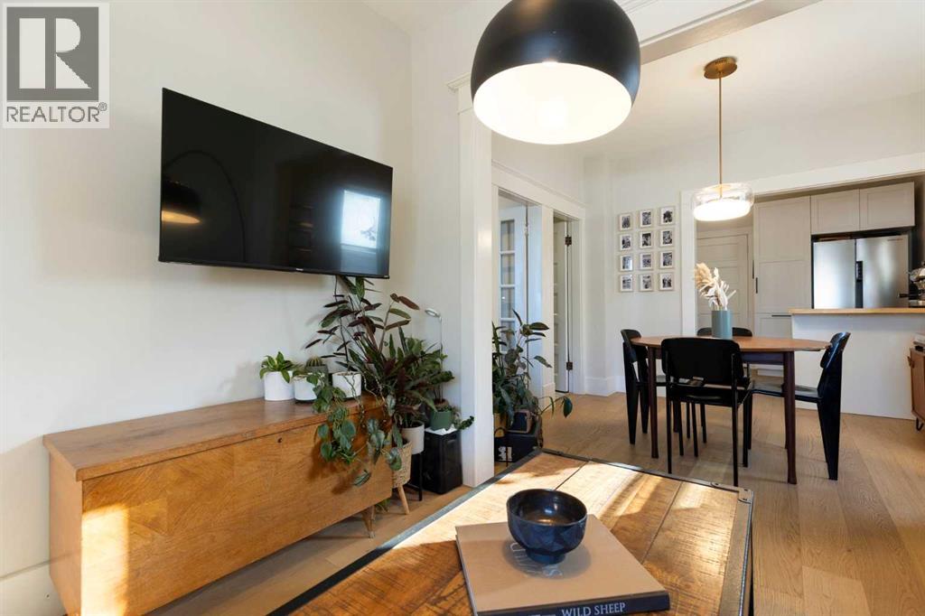 Single Family House Bungalow for Sale in   Avenue NW Mount Pleasant Calgary 