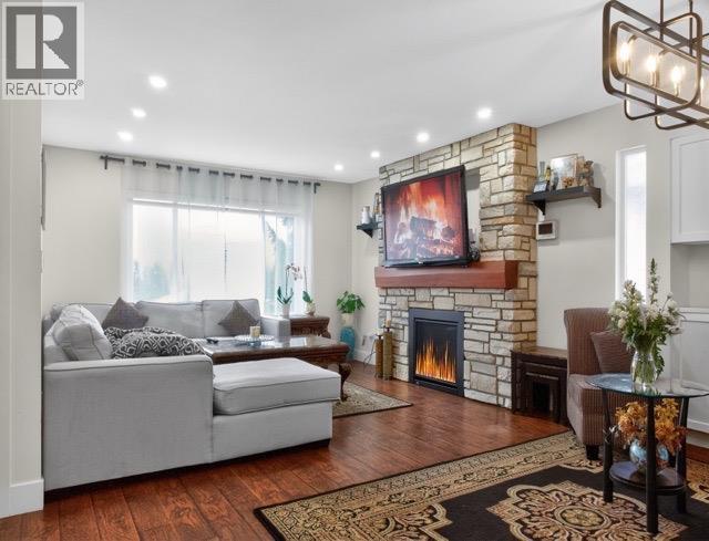 22905 113 AVENUE, Maple Ridge