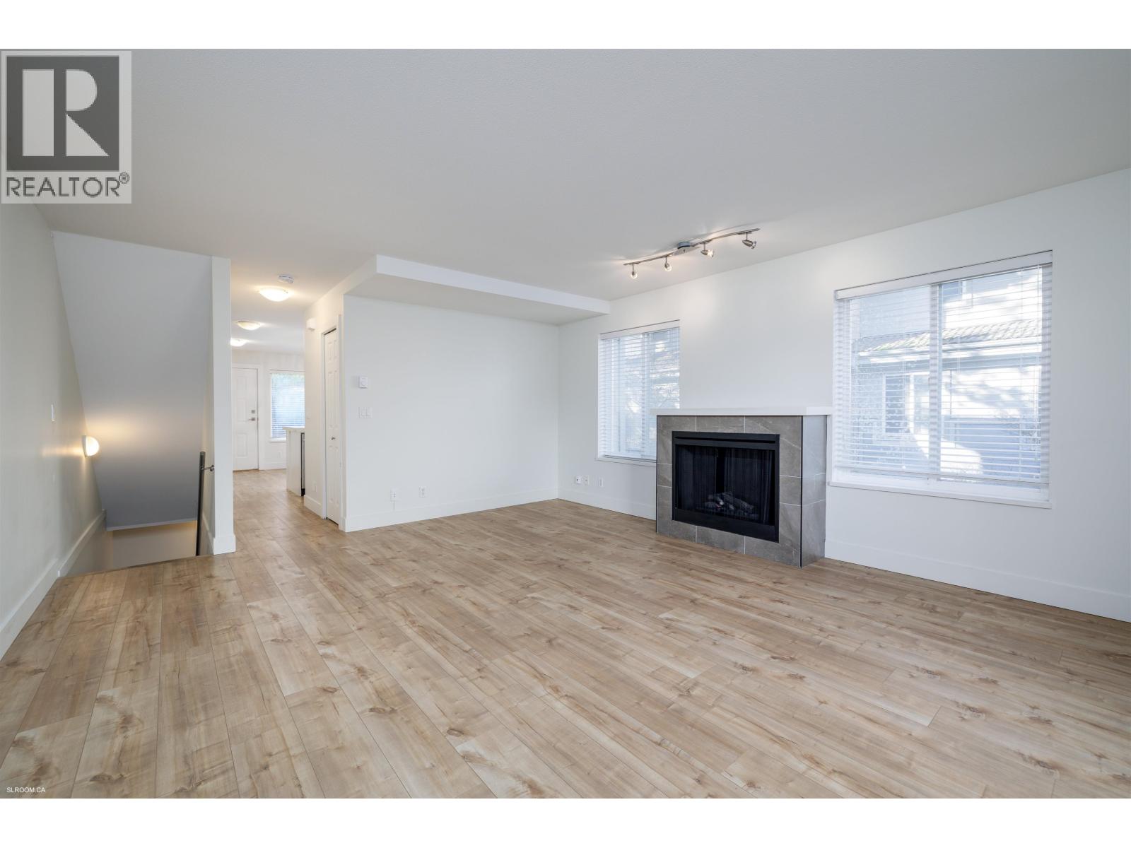 140 SHORELINE CIRCLE, Port Moody