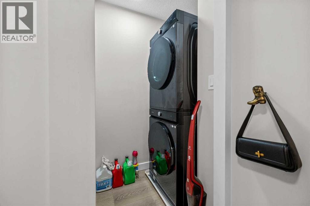 Single Family House for Sale in    Avenue SW Beltline Calgary 