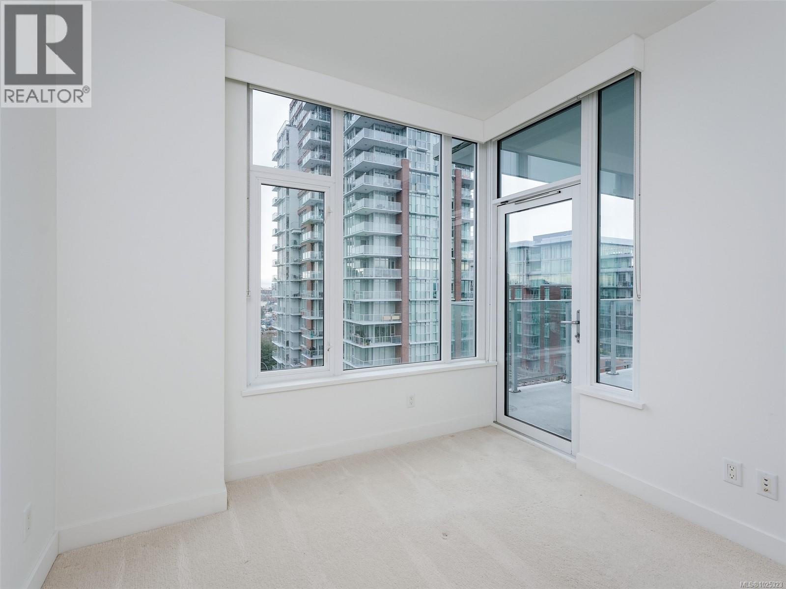 807 60 Saghalie Road, Victoria