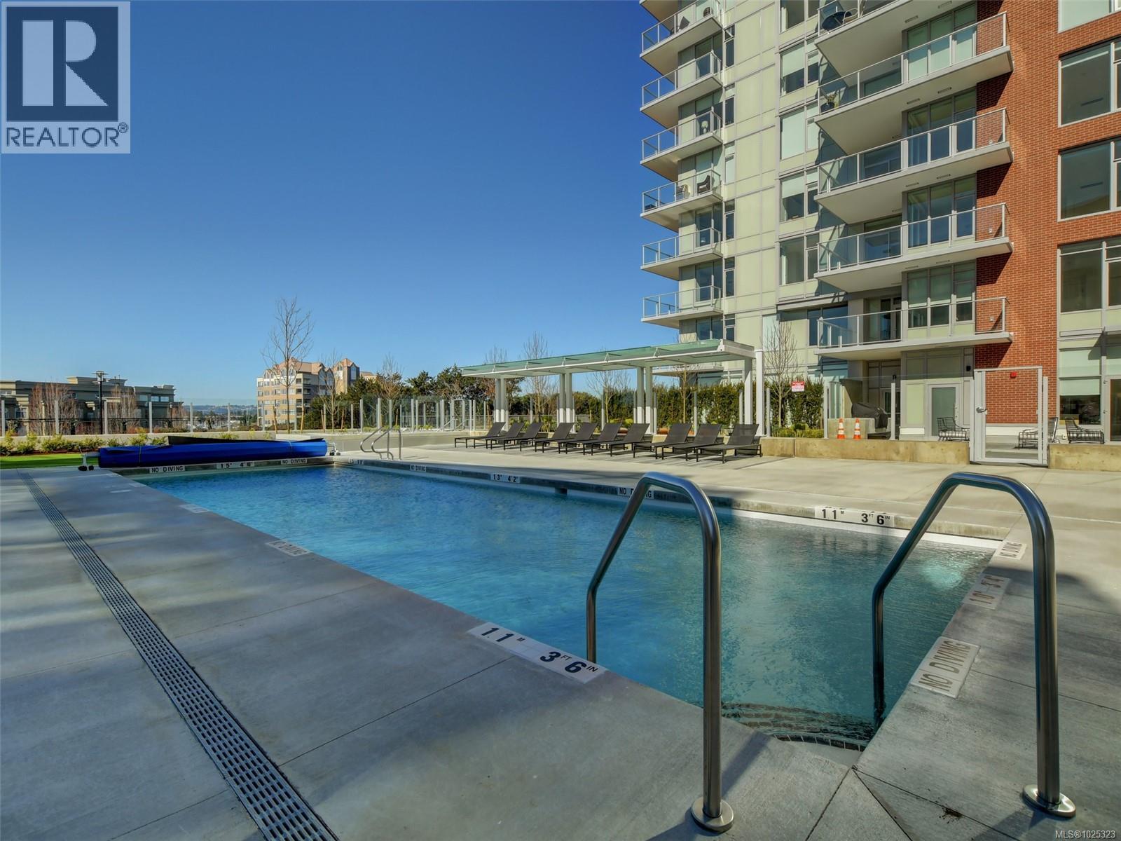 807 60 Saghalie Road, Victoria