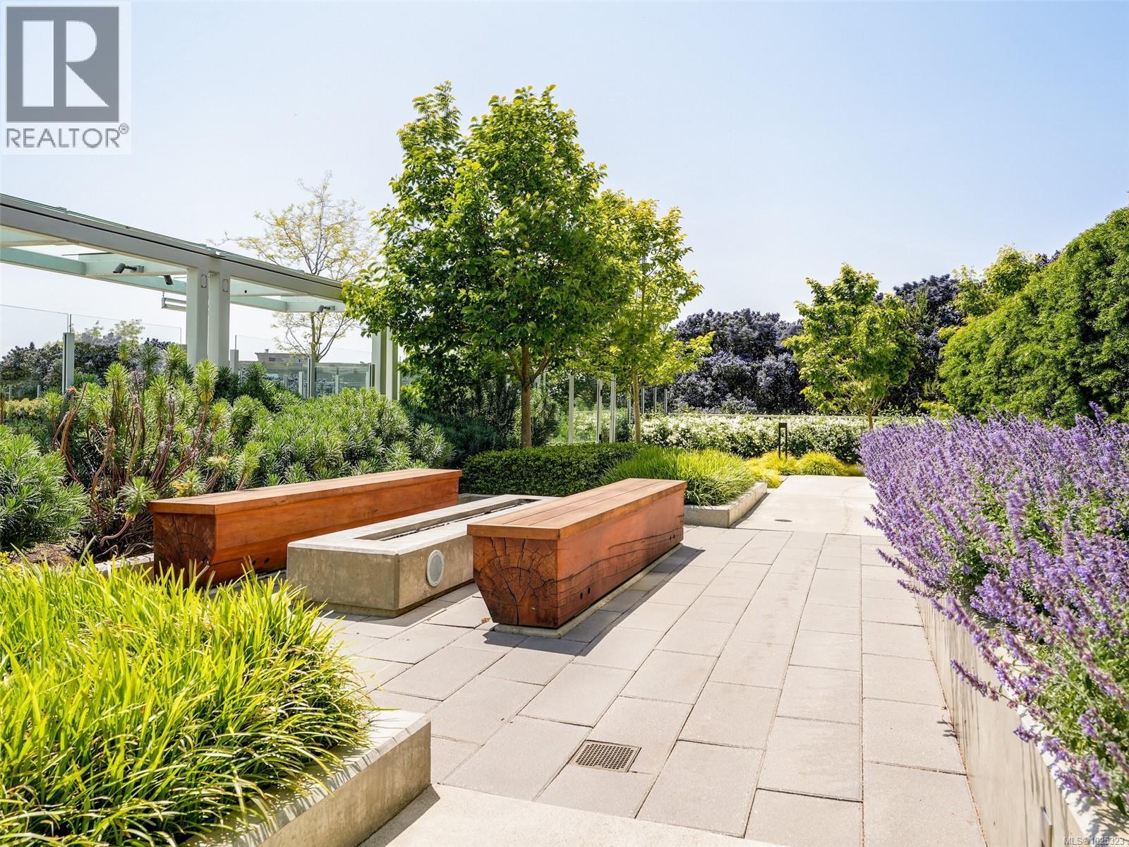 807 60 Saghalie Road, Victoria