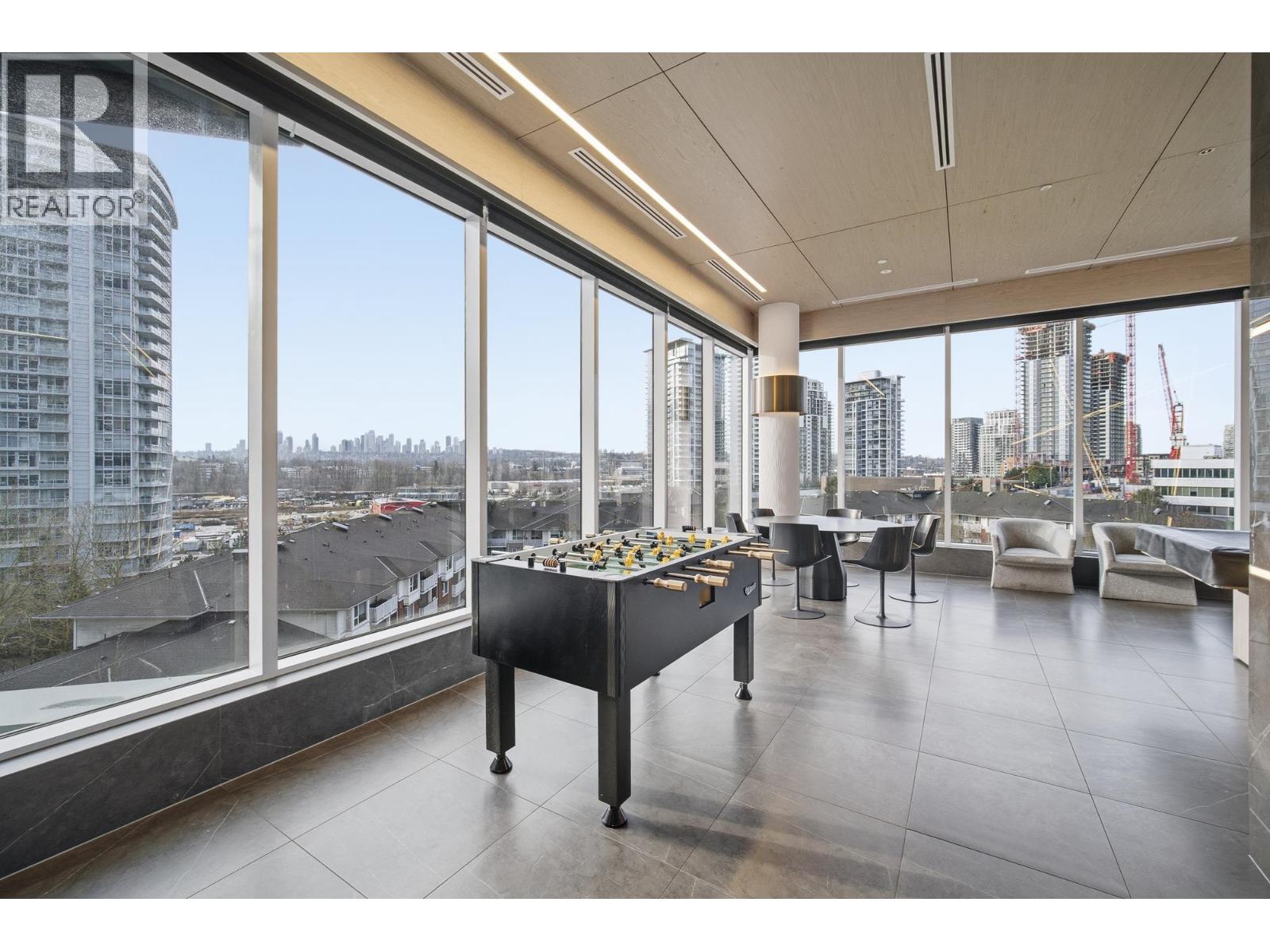 1009 4730 LOUGHEED HIGHWAY