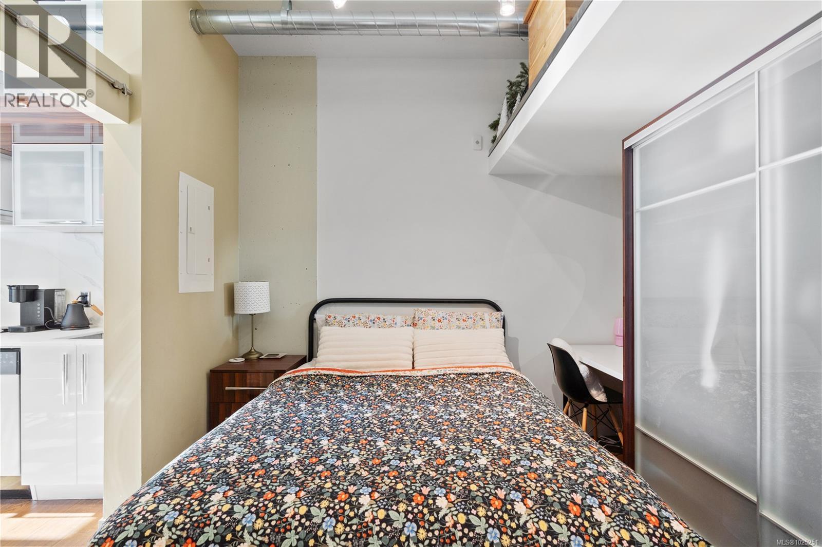 526 1029 View Street, Victoria