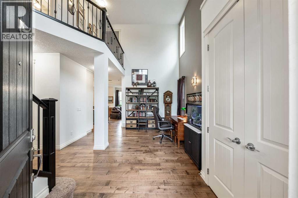 Single Family House for Sale in  Rockford Road NW Rocky Ridge Calgary 