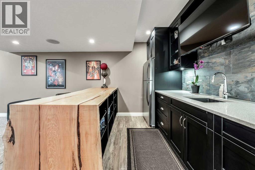 Single Family House for Sale in  Rockford Road NW Rocky Ridge Calgary 