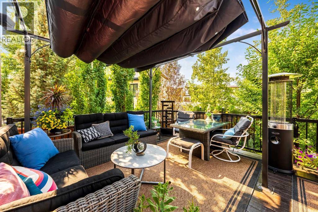 Single Family House for Sale in  Rockford Road NW Rocky Ridge Calgary 