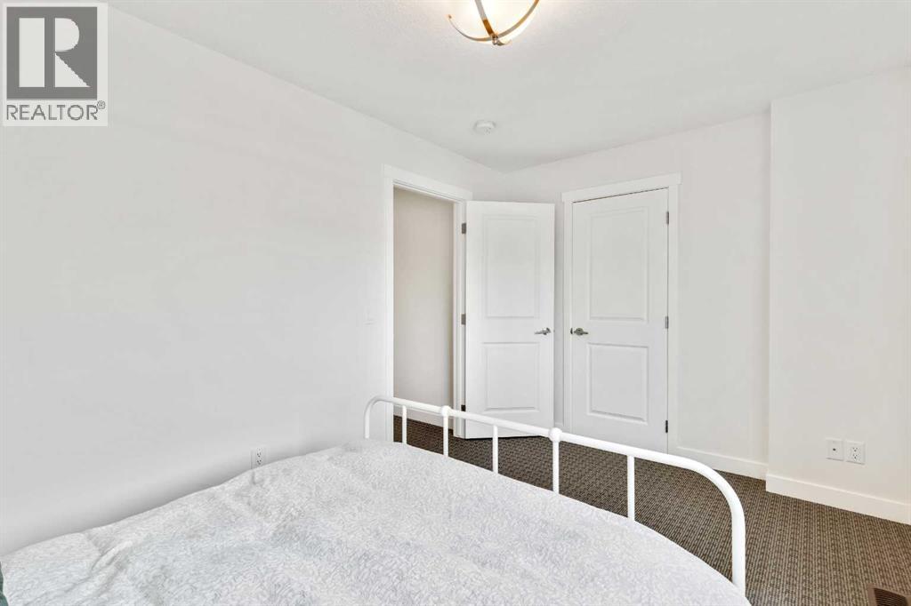 Single Family House for Sale in  Cochrane Road NW Banff Trail Calgary 