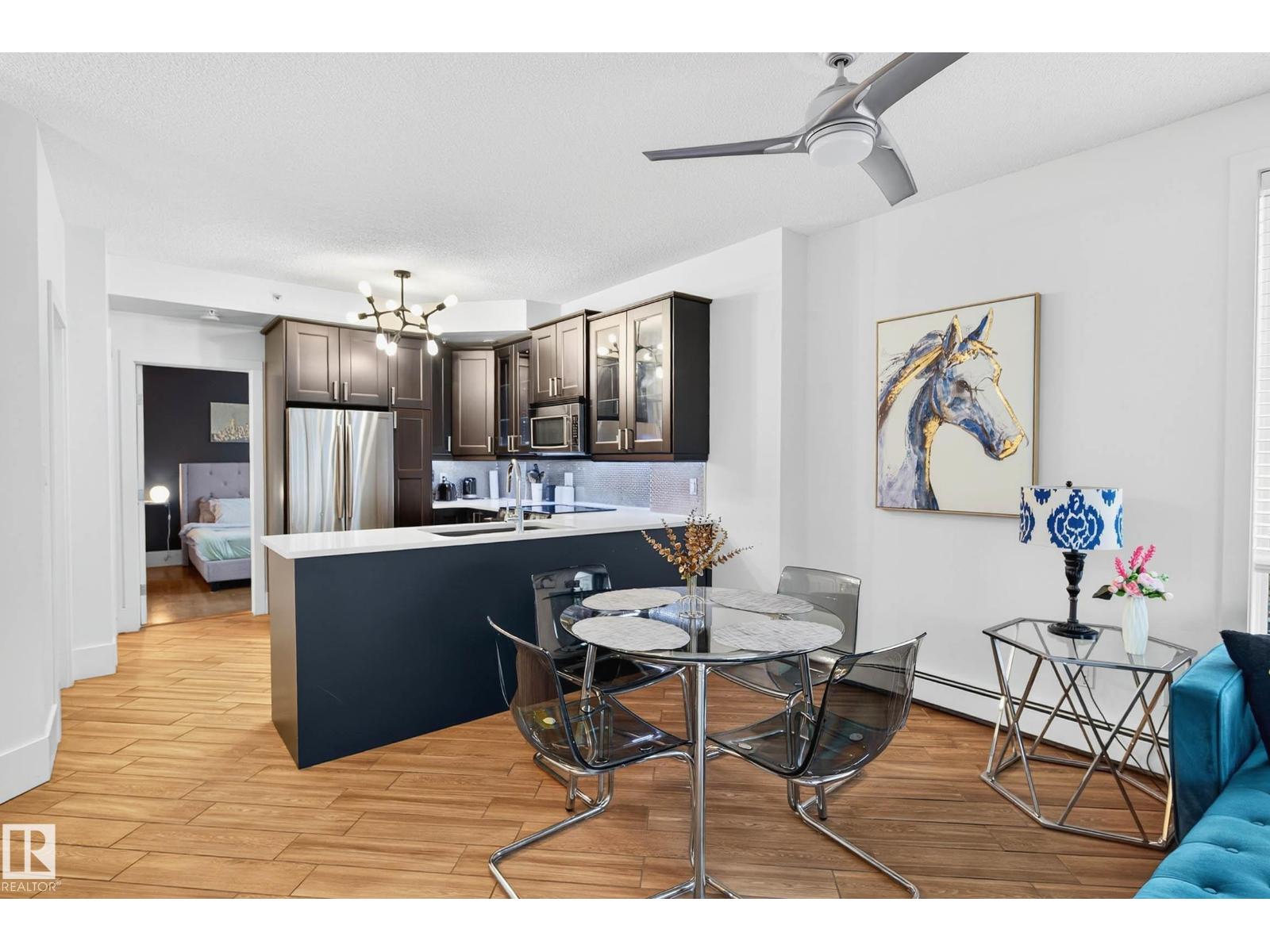 #401 10504 99 AV NW - Photo 5 of 31, Edmonton, Alberta