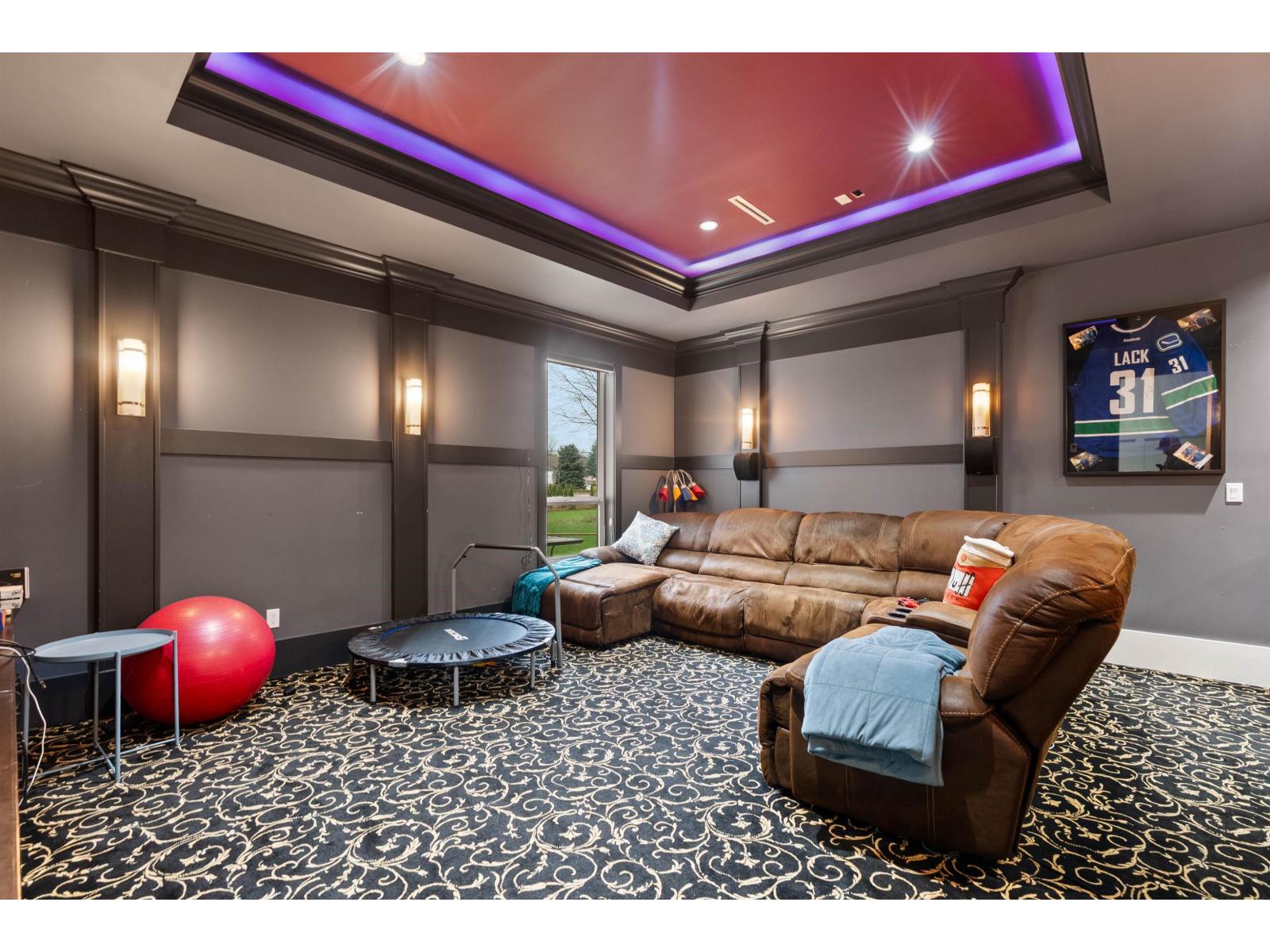 8486 HARVIE ROAD, Surrey