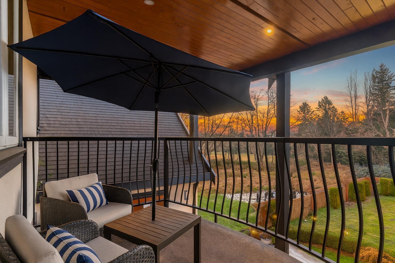 8486 HARVIE ROAD, Surrey