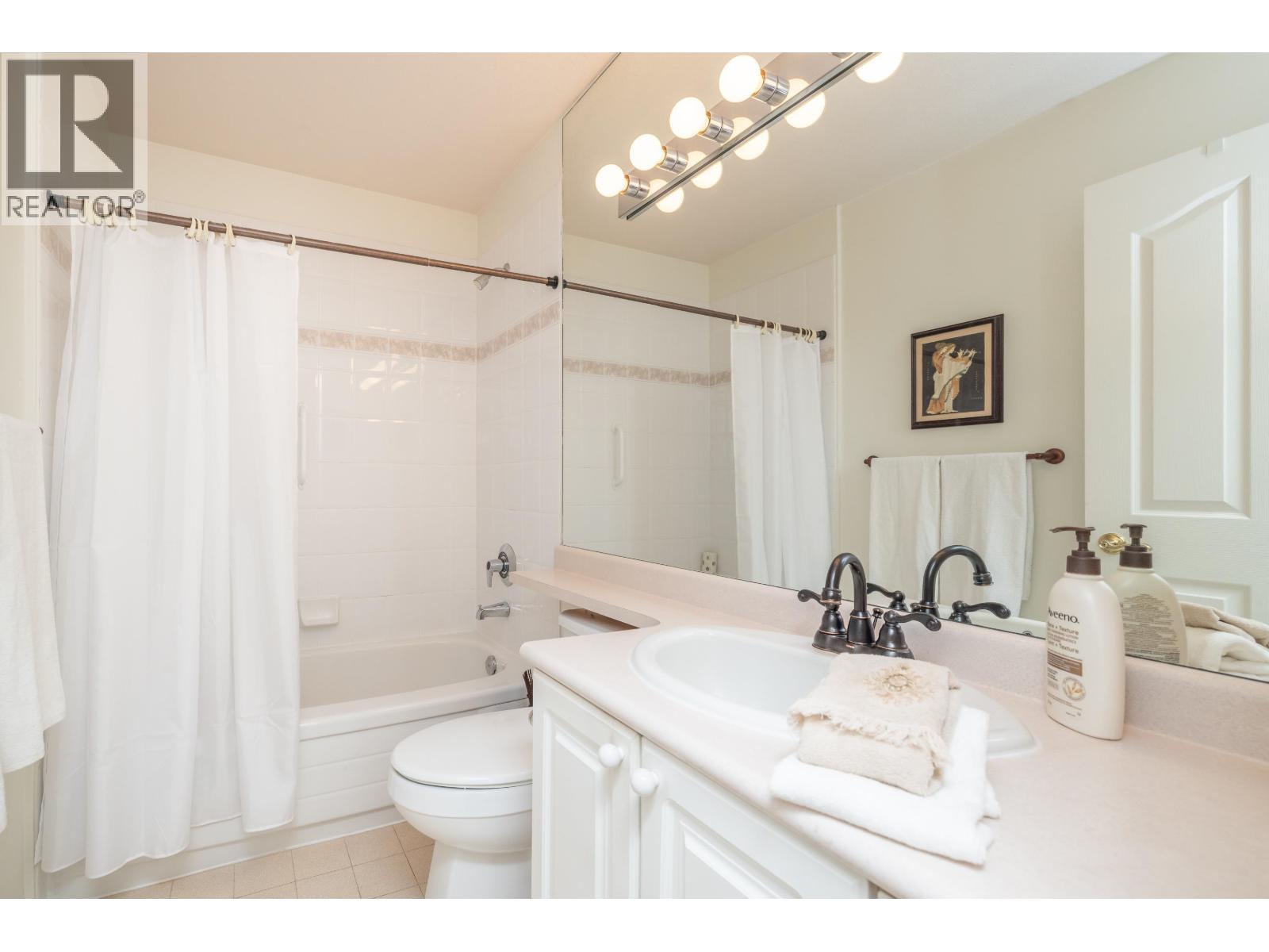 #110-1300 HUNTER Road, Delta