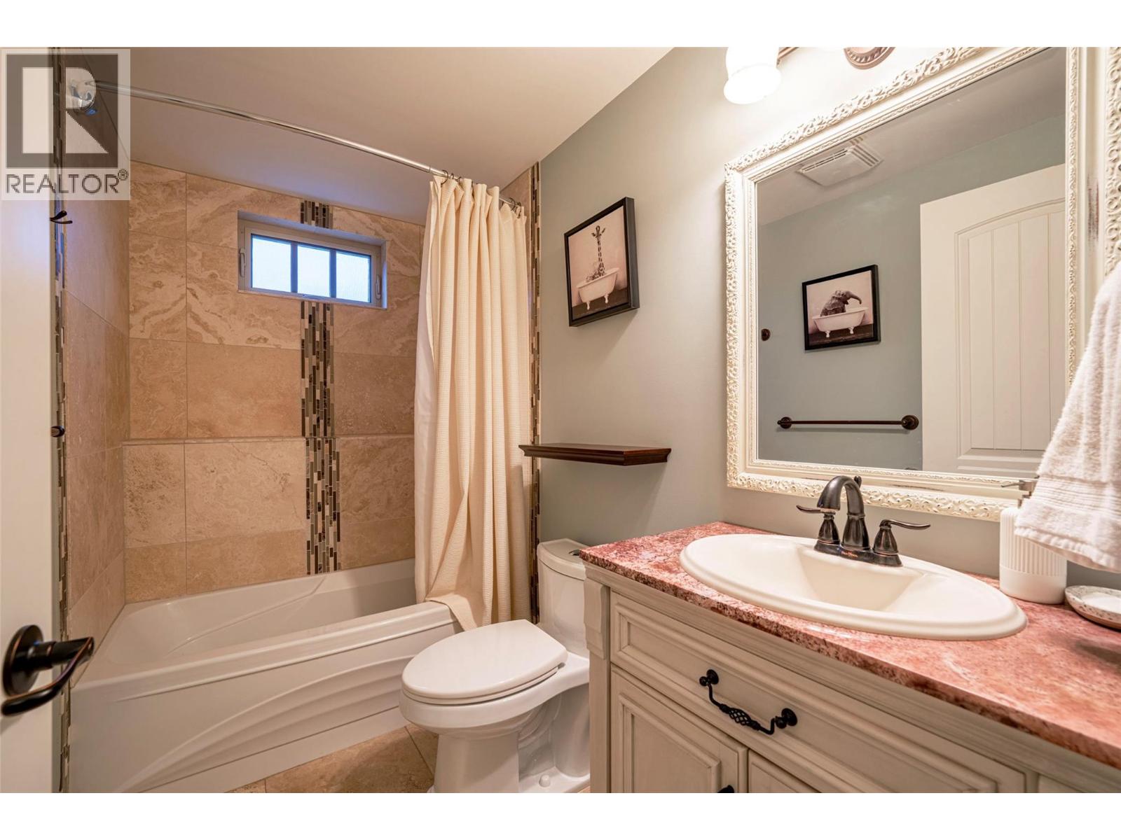 8784 Cortland Place, Coldstream