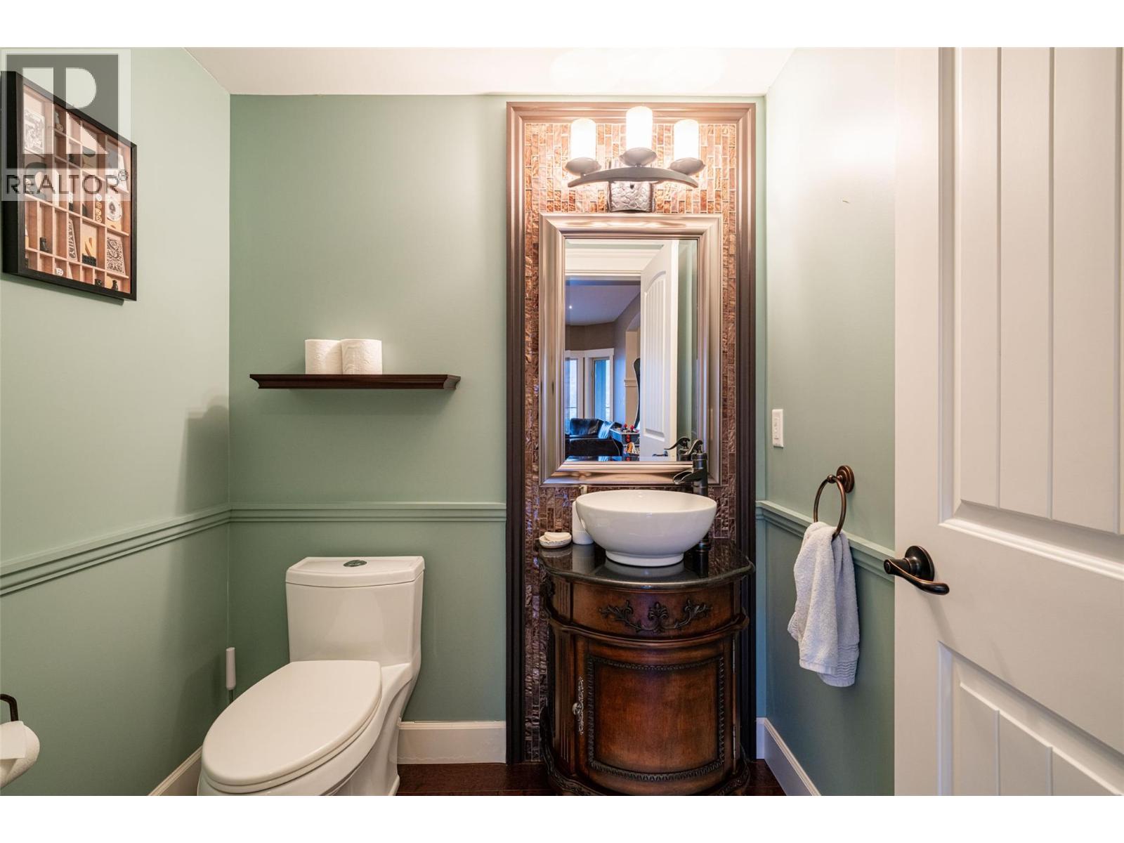 8784 Cortland Place, Coldstream