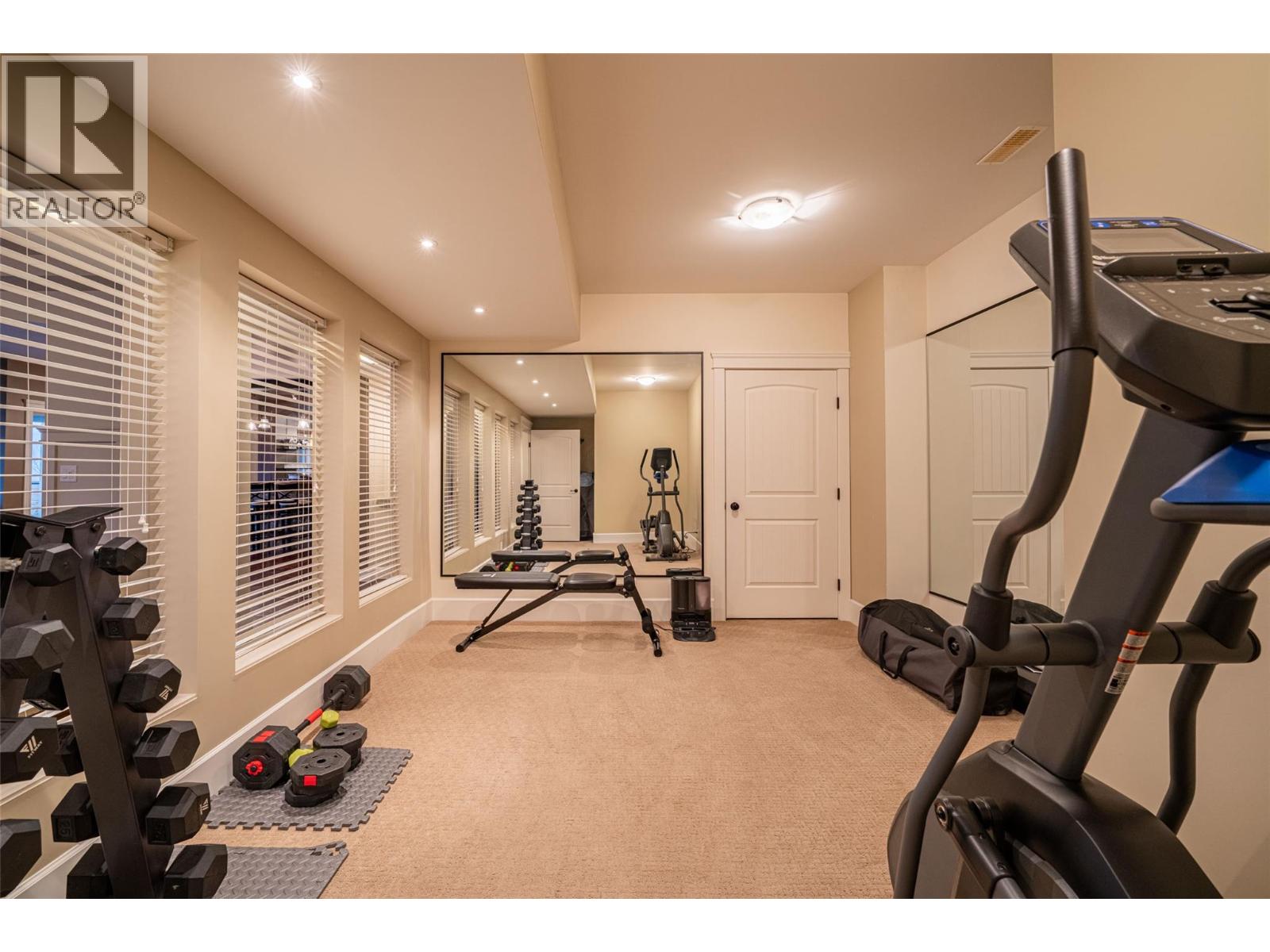 8784 Cortland Place, Coldstream