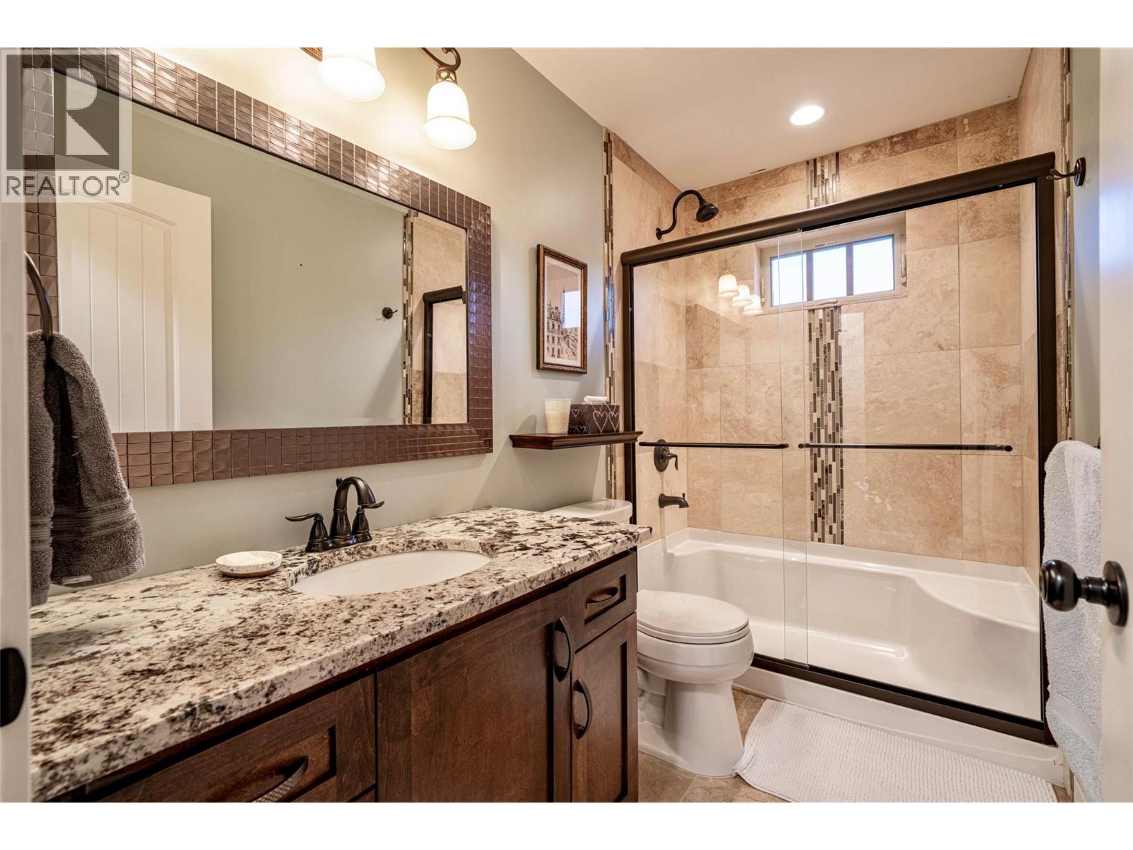 8784 Cortland Place, Coldstream