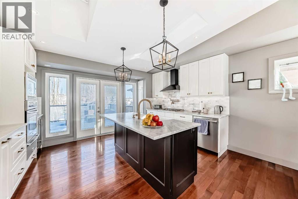 Single Family House Bungalow for Sale in  Hidden Vale Crescent NW Hidden Valley Calgary 