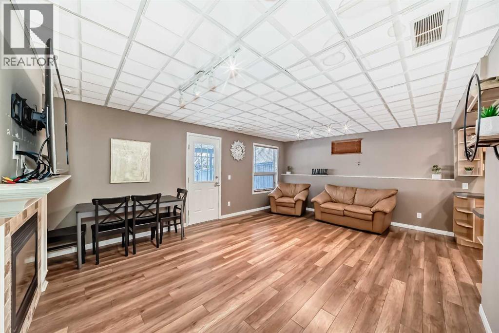 Single Family House Bungalow for Sale in  Hidden Vale Crescent NW Hidden Valley Calgary 