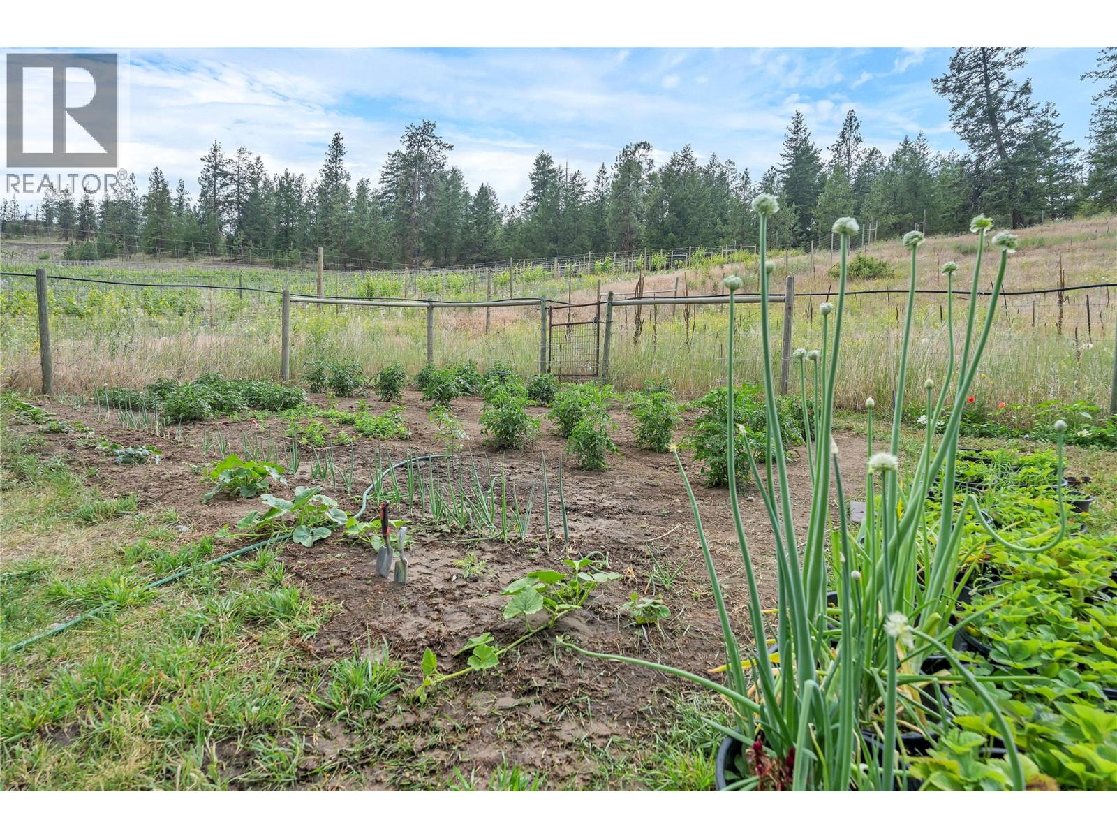 16109 Dale Meadows Road, Summerland