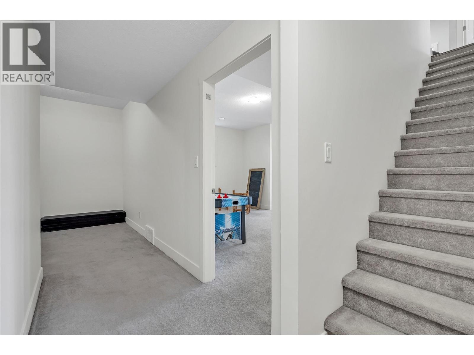 14395 Herron Road Unit# 101, Summerland