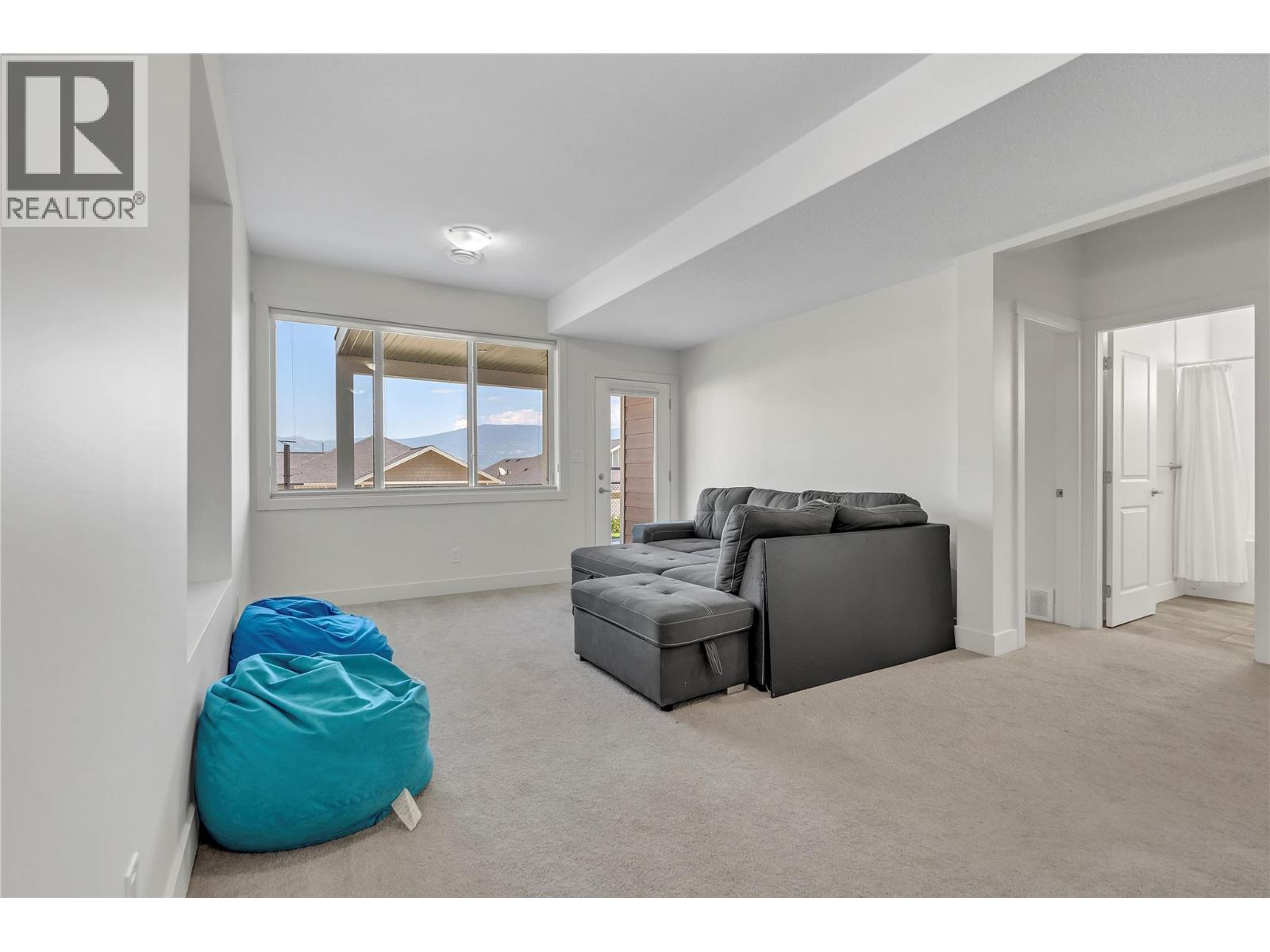 14395 Herron Road Unit# 101, Summerland