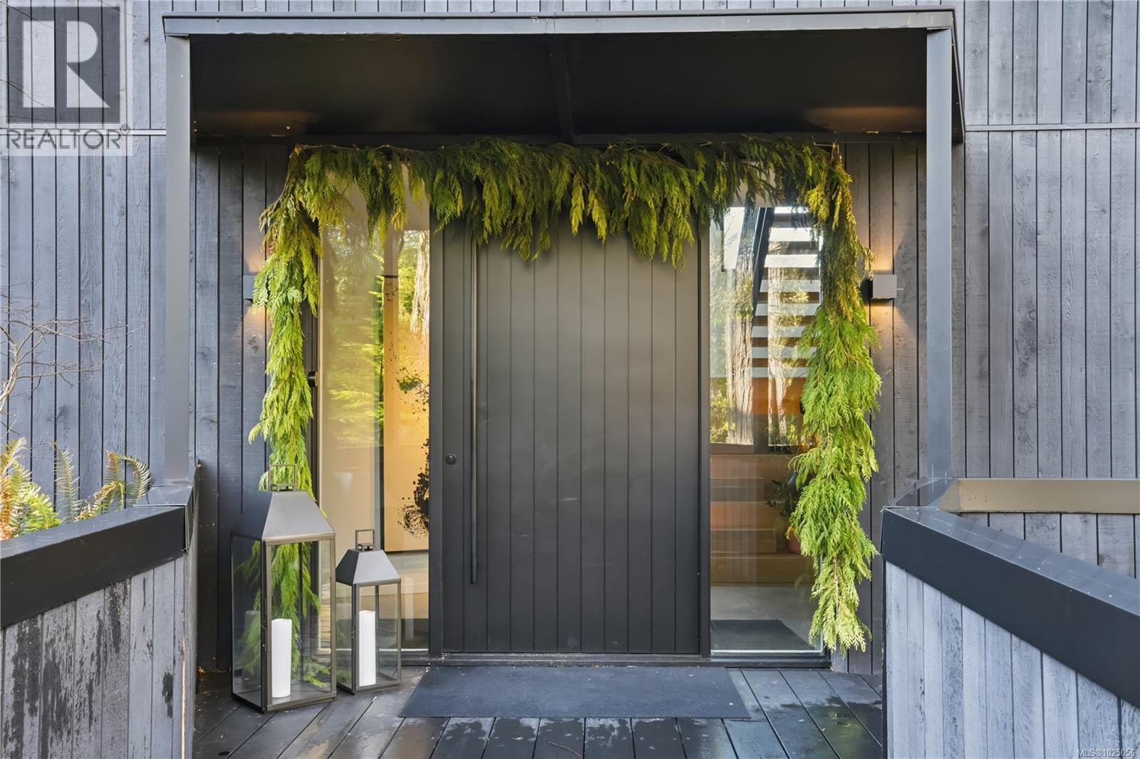 828 Odyssey Lane, Ucluelet