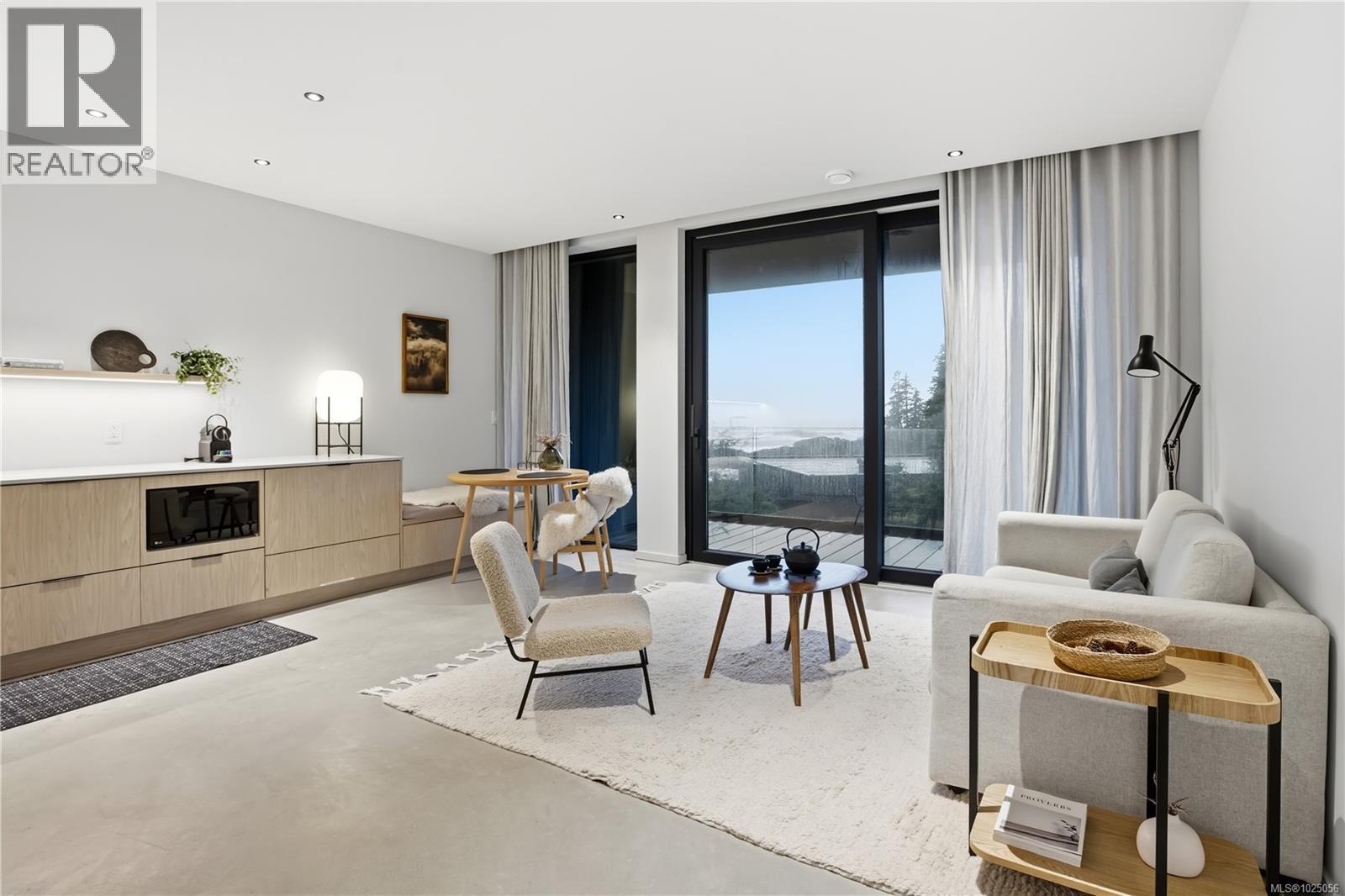 828 Odyssey Lane, Ucluelet