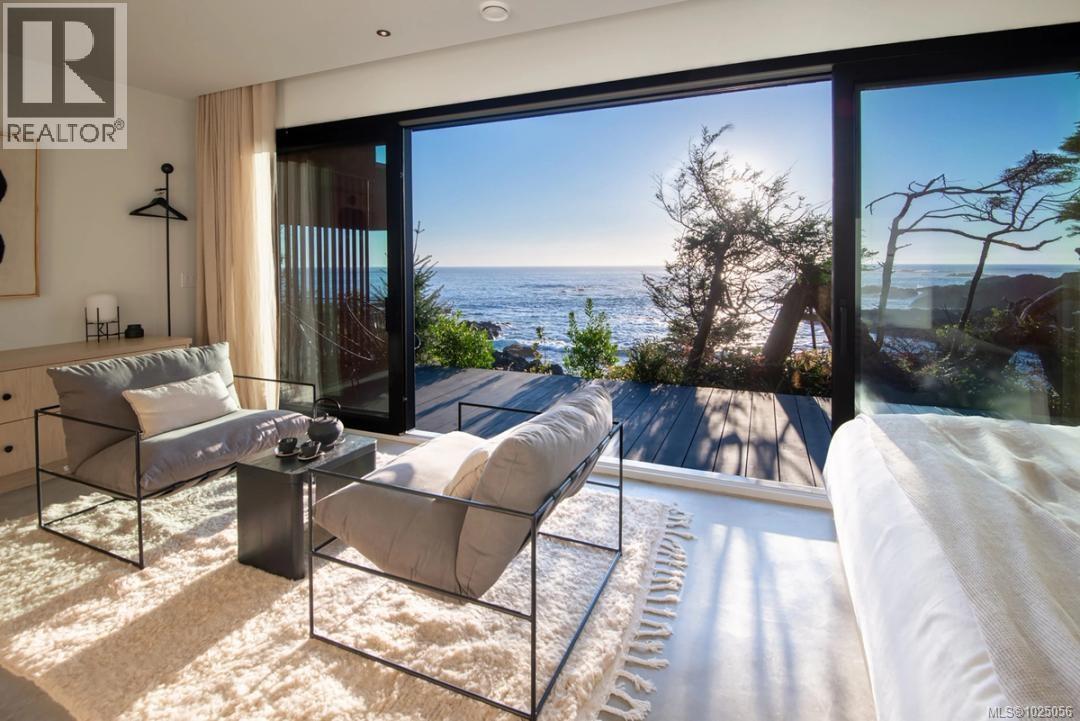 828 Odyssey Lane, Ucluelet