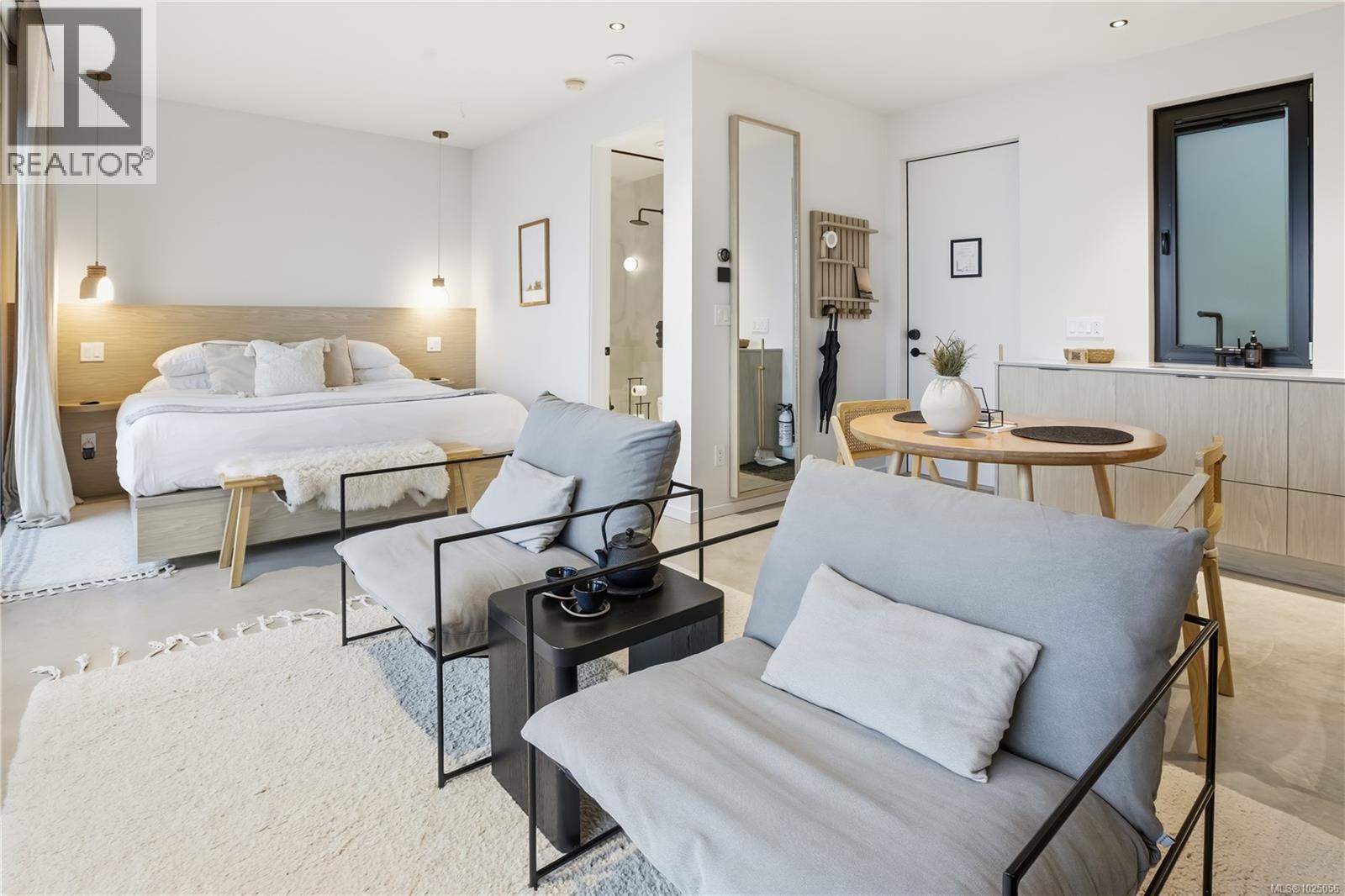 828 Odyssey Lane, Ucluelet